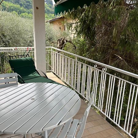 3 Rooms Apartment Whit Balcony And Lake Wiew Malcesine Eksteriør billede